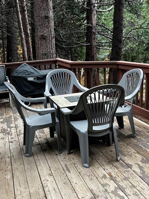 Cedar Oasis - Home Base To Big Trees Arnold Luaran gambar